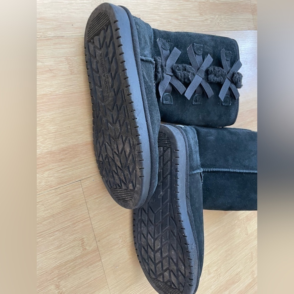 KOOLABURRA by Ugg Victoria bow tall girls boots Sz 3 - Picture 6 of 7